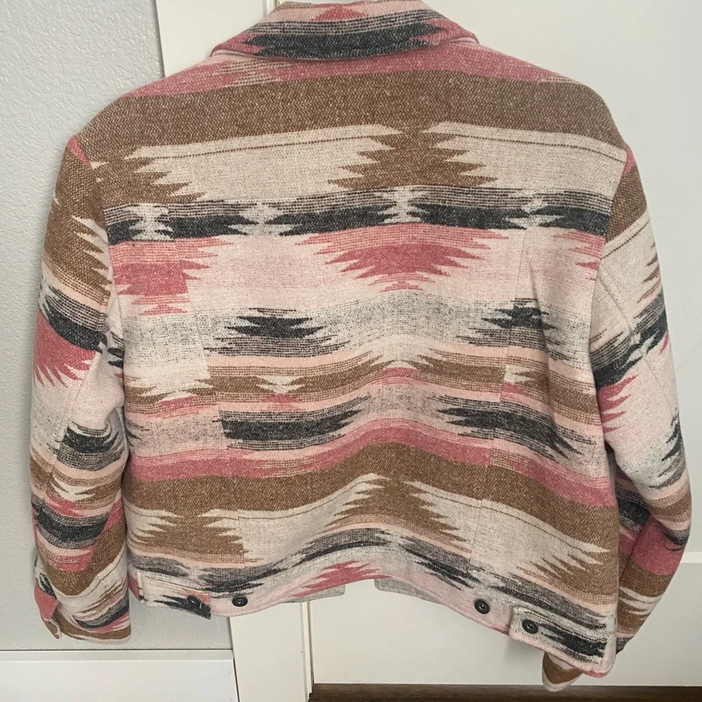 Aztec Jacket - Picture 2 of 4